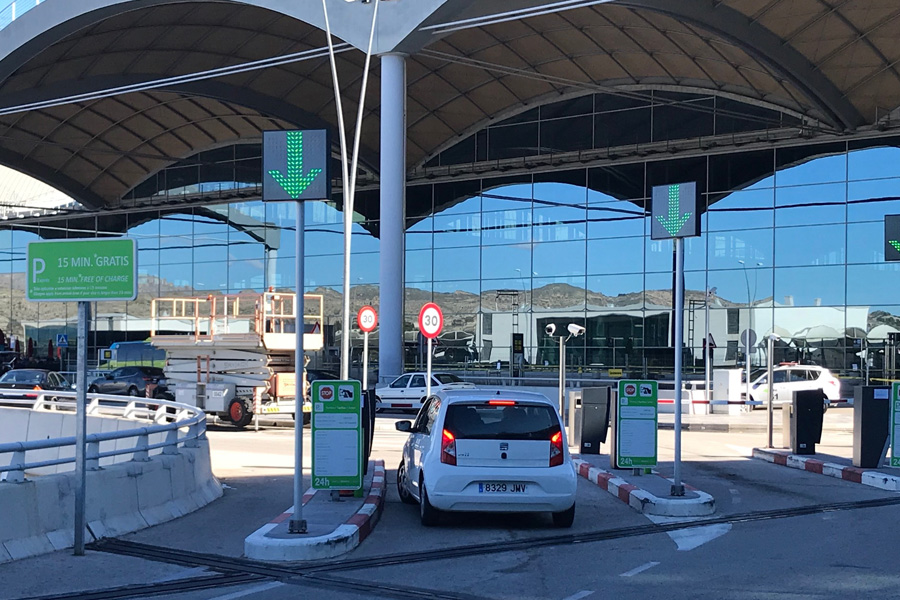 Where to find 1-parking at the Alicante Airport